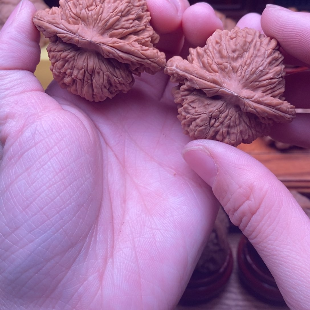 文玩核桃把件北*四座楼47