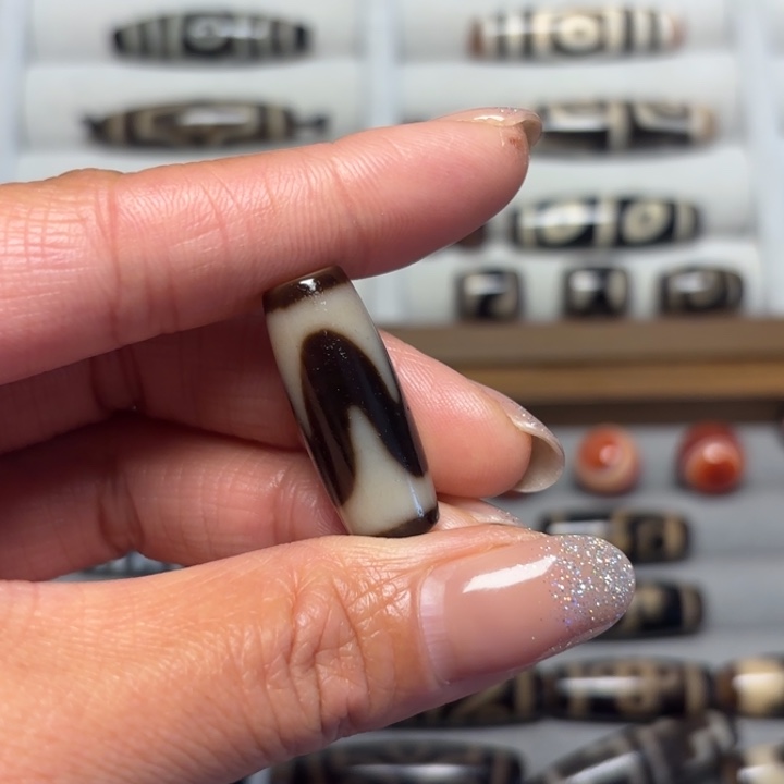 未镶嵌颈饰玛瑙/玉髓佛***家