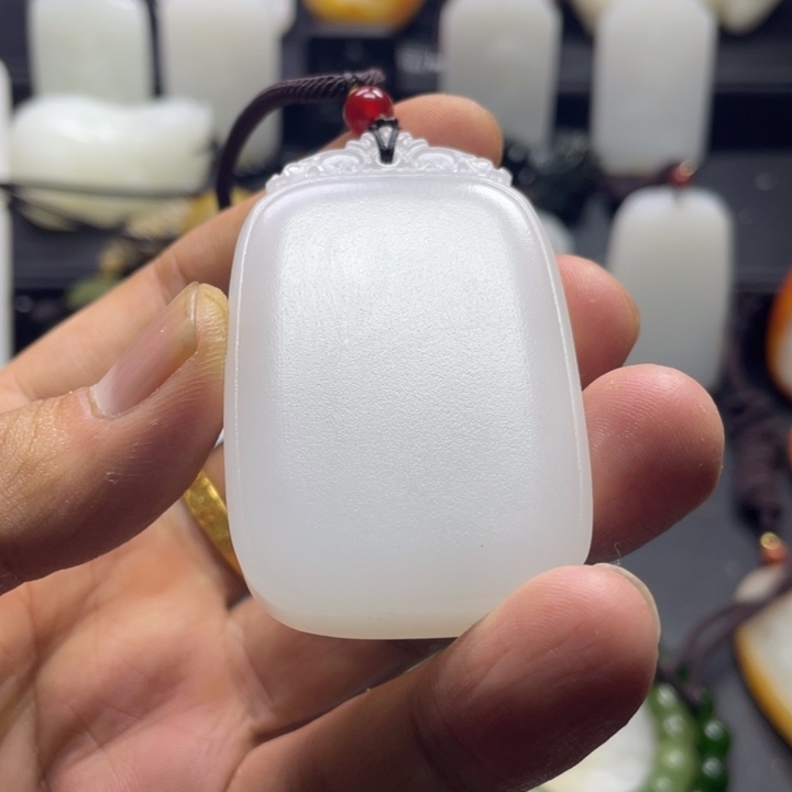 未镶嵌和田玉挂件