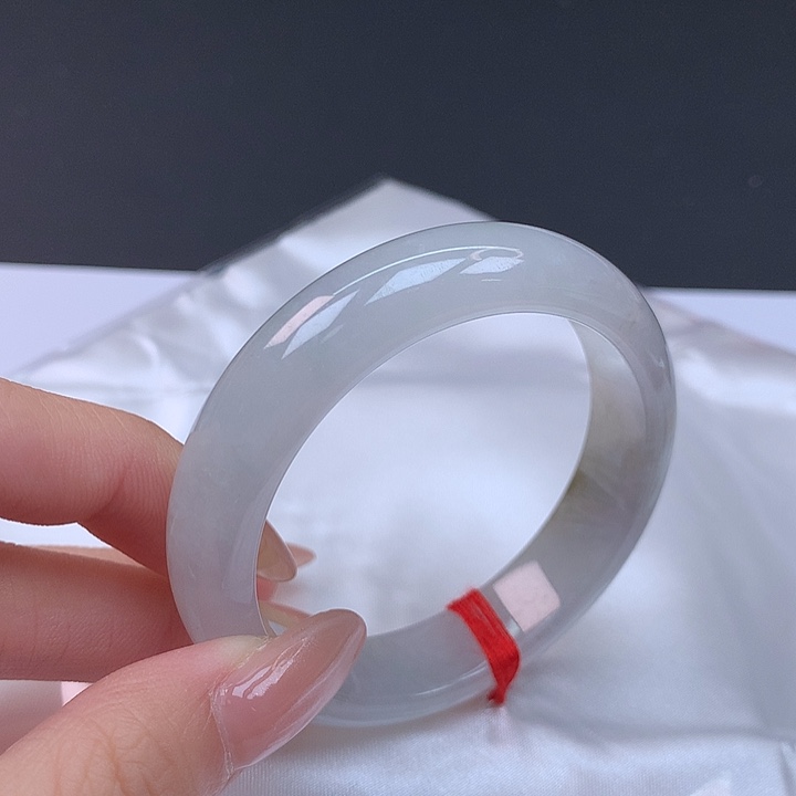 翡翠未镶嵌手镯49