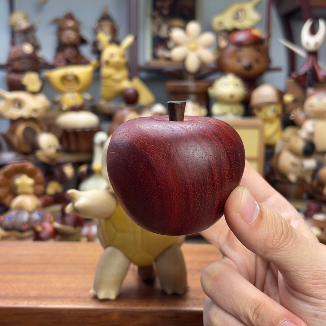 木四颗五公分苹果摆件