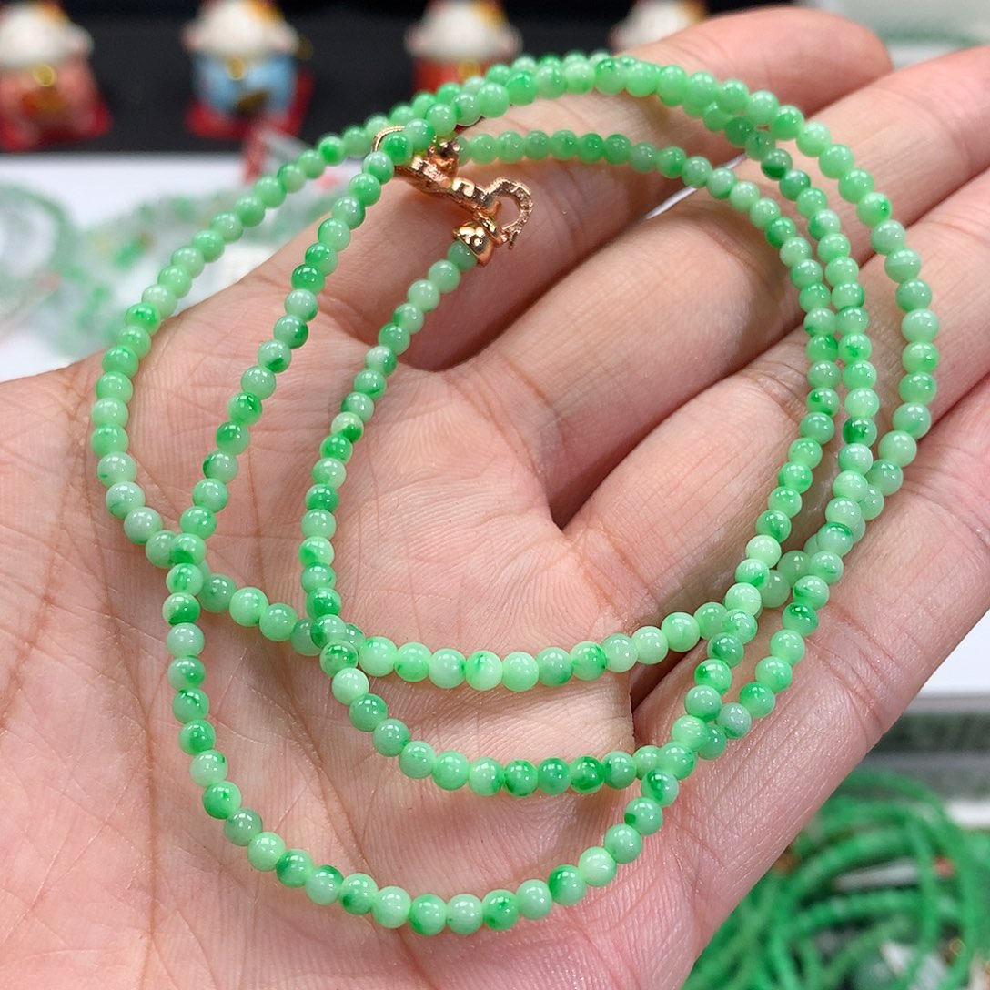 翡翠手链未镶嵌翡翠