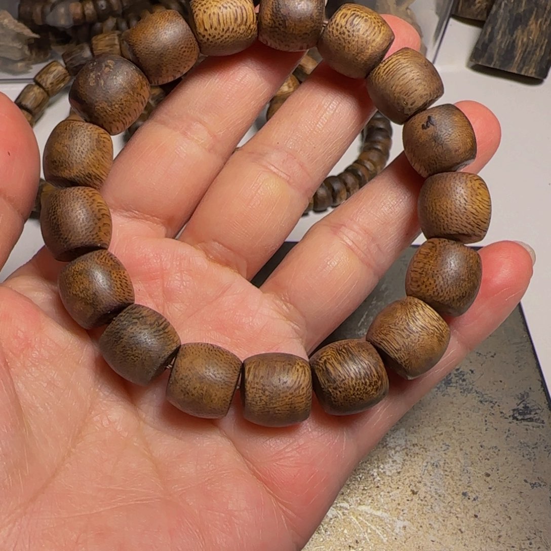 木沧**田1.2豉珠、11.2克.