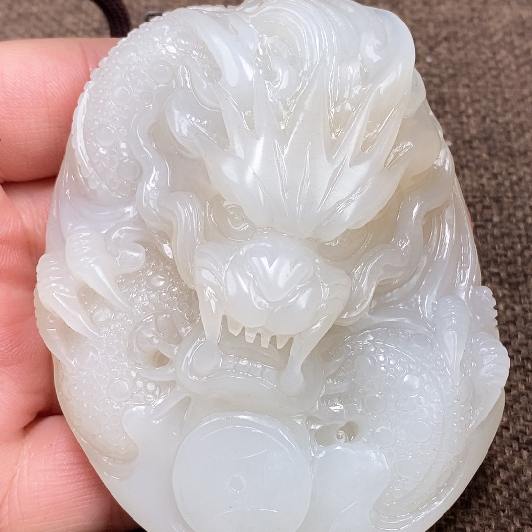 和田玉挂件未镶嵌