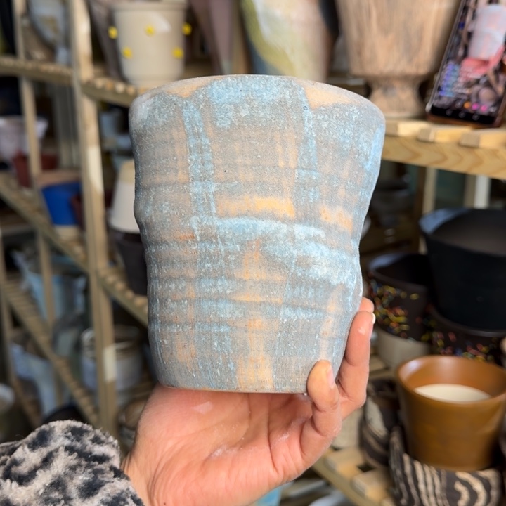 大***@景德镇桌面陶瓷花盆