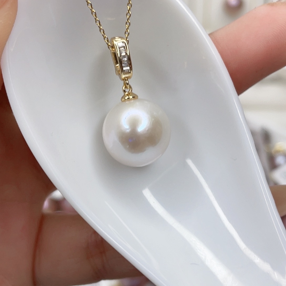 淡水珍珠未镶嵌吊坠(赠链)