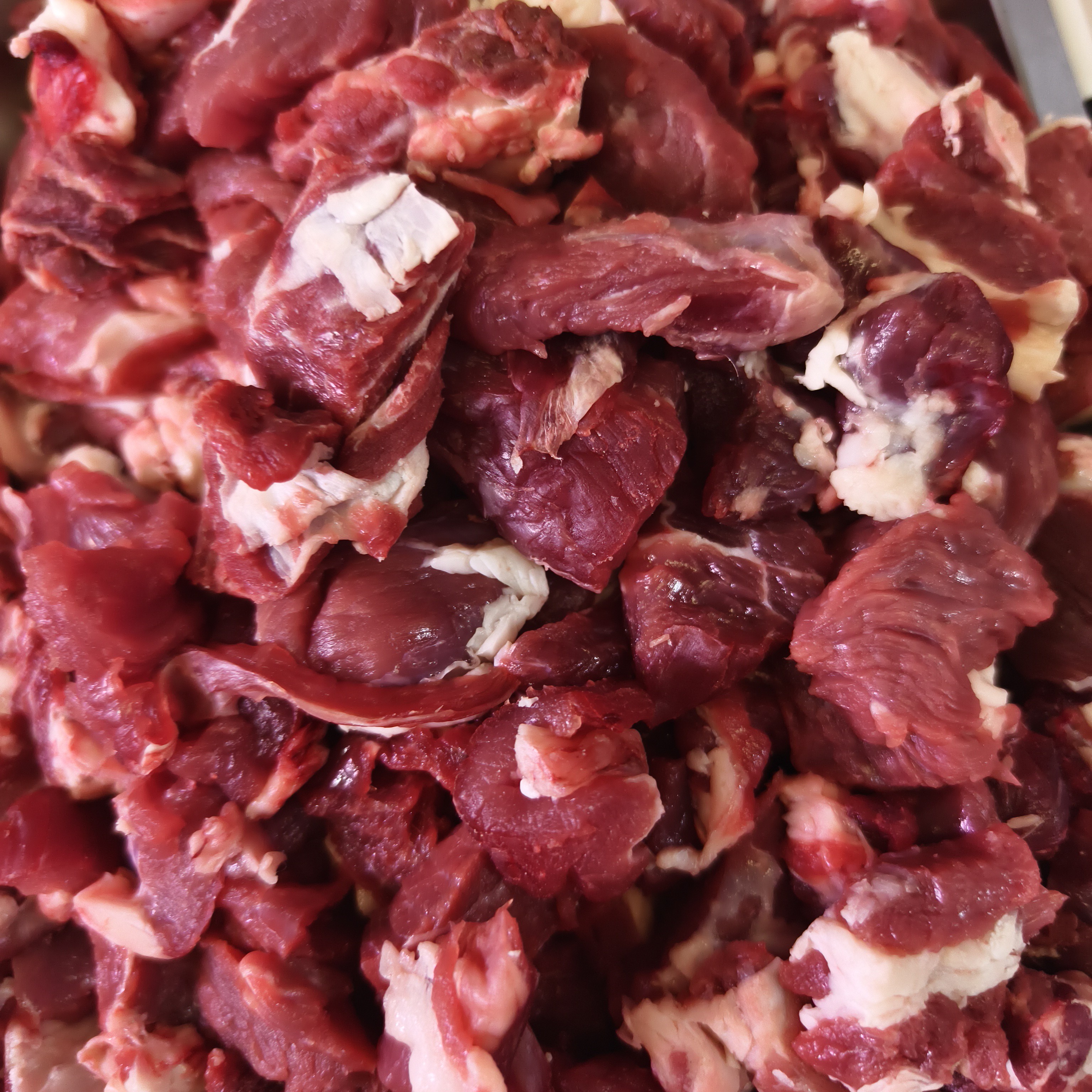 牛肉前腿肉块，红烧，拌面，炖着吃，包饺子，非常新鲜，福利价格，