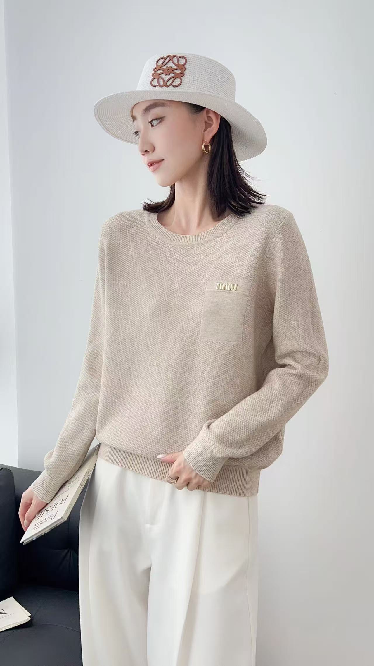 25098新款安迪绒毛衣