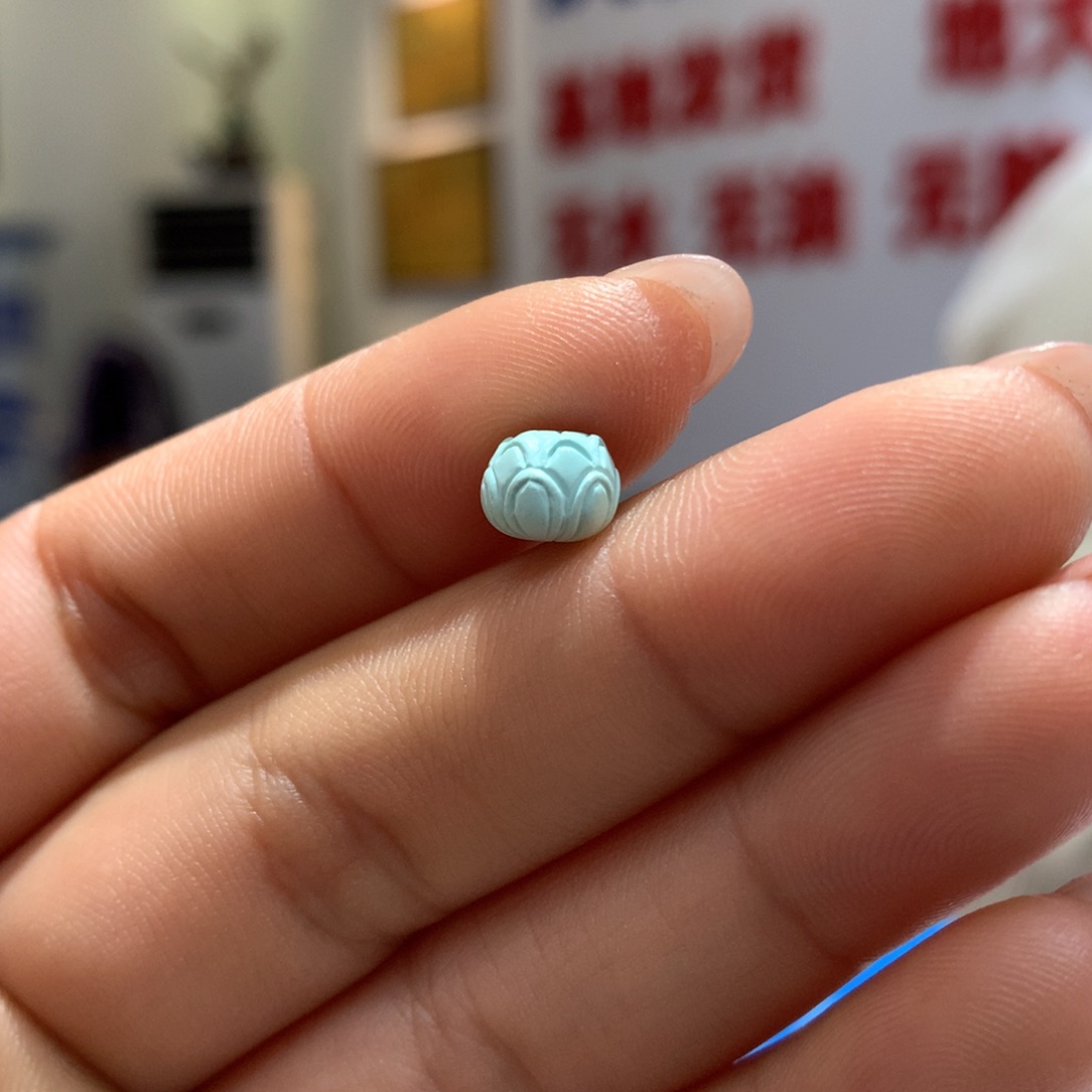 绿松石配饰未镶嵌