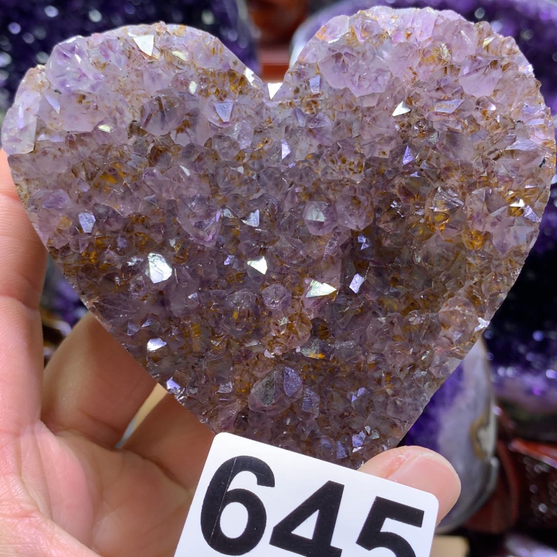 水晶摆件未镶嵌钛金爱心