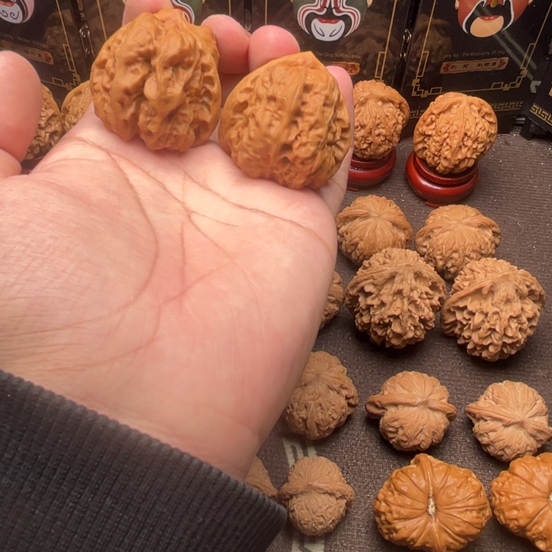 吊坠文玩核桃三角蛙