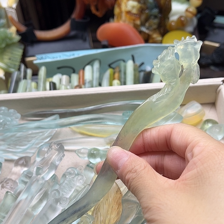 蛇纹石玉未镶嵌发簪