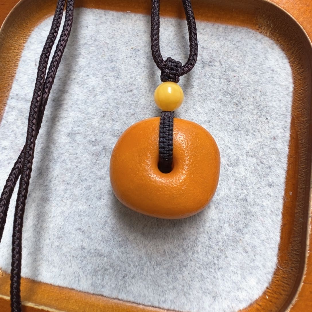 蜜蜡颈饰未镶嵌蜜蜡