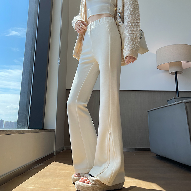 阔腿裤子直筒女秋冬白色宽松针织微喇叭裤高腰显瘦拖地马蹄裤长裤