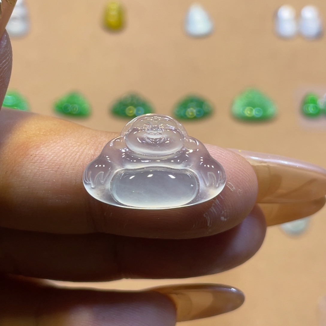 未镶嵌定制翡翠佛公