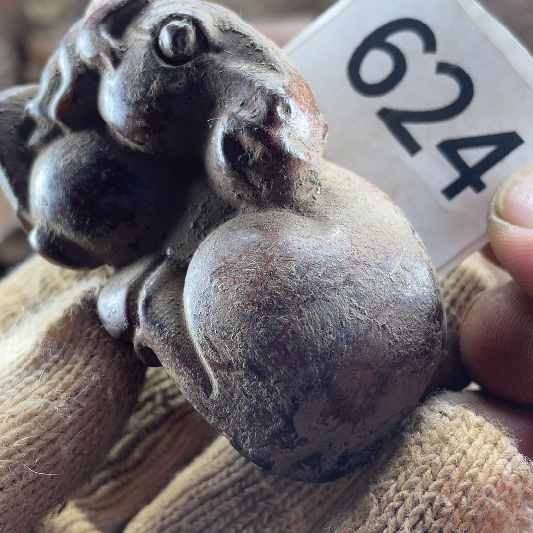 和田玉（糖玉）未镶嵌挂件