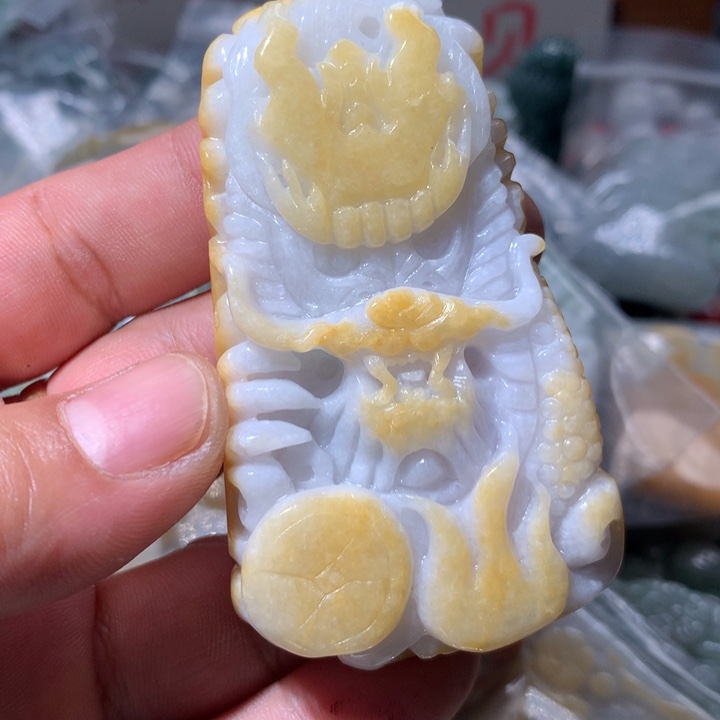 翡翠未镶嵌颈饰保真天然a货翡翠