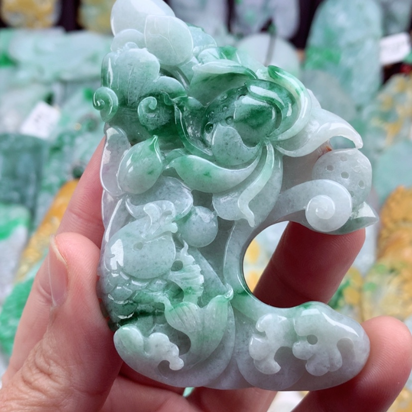 【闪购商品】翡翠吊坠(不含链)未镶嵌