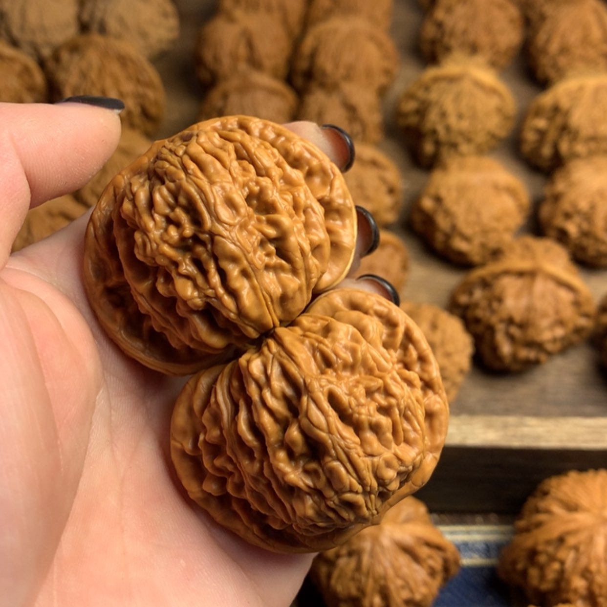 【闪购商品】文玩核桃吊坠꧁****꧂悍高楼