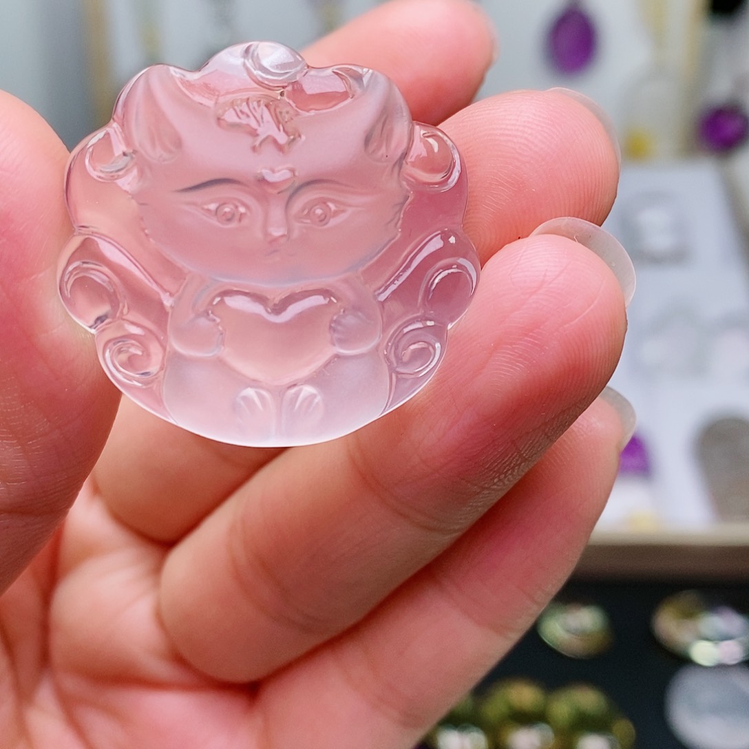 水晶吊坠(赠链)未镶嵌