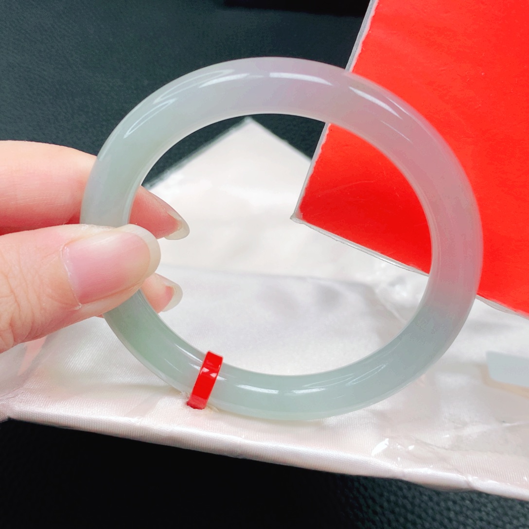 翡翠未镶嵌手镯55圈