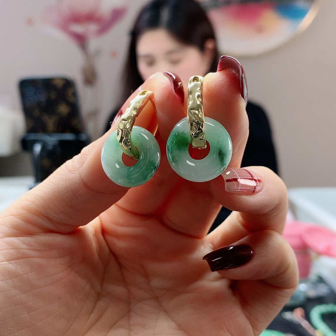 【闪购商品】翡翠耳饰未镶嵌，