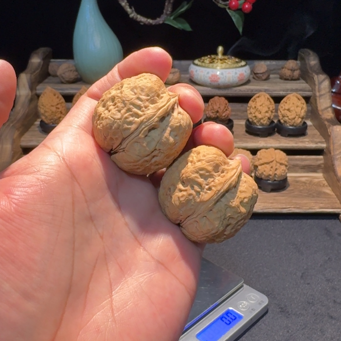 把件文玩核桃云南铁核桃31