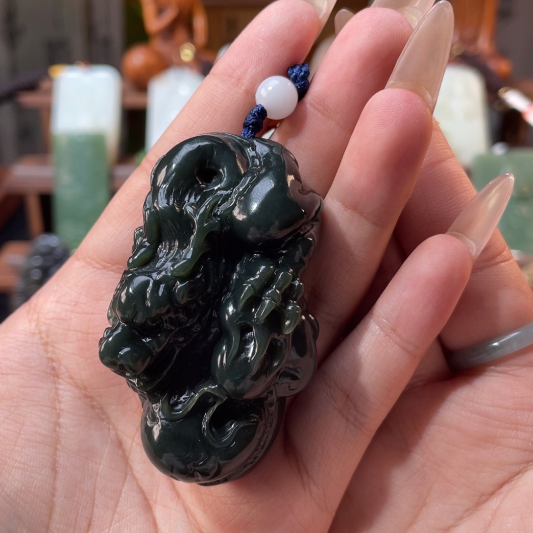 和田玉未镶嵌吊坠(不含链)