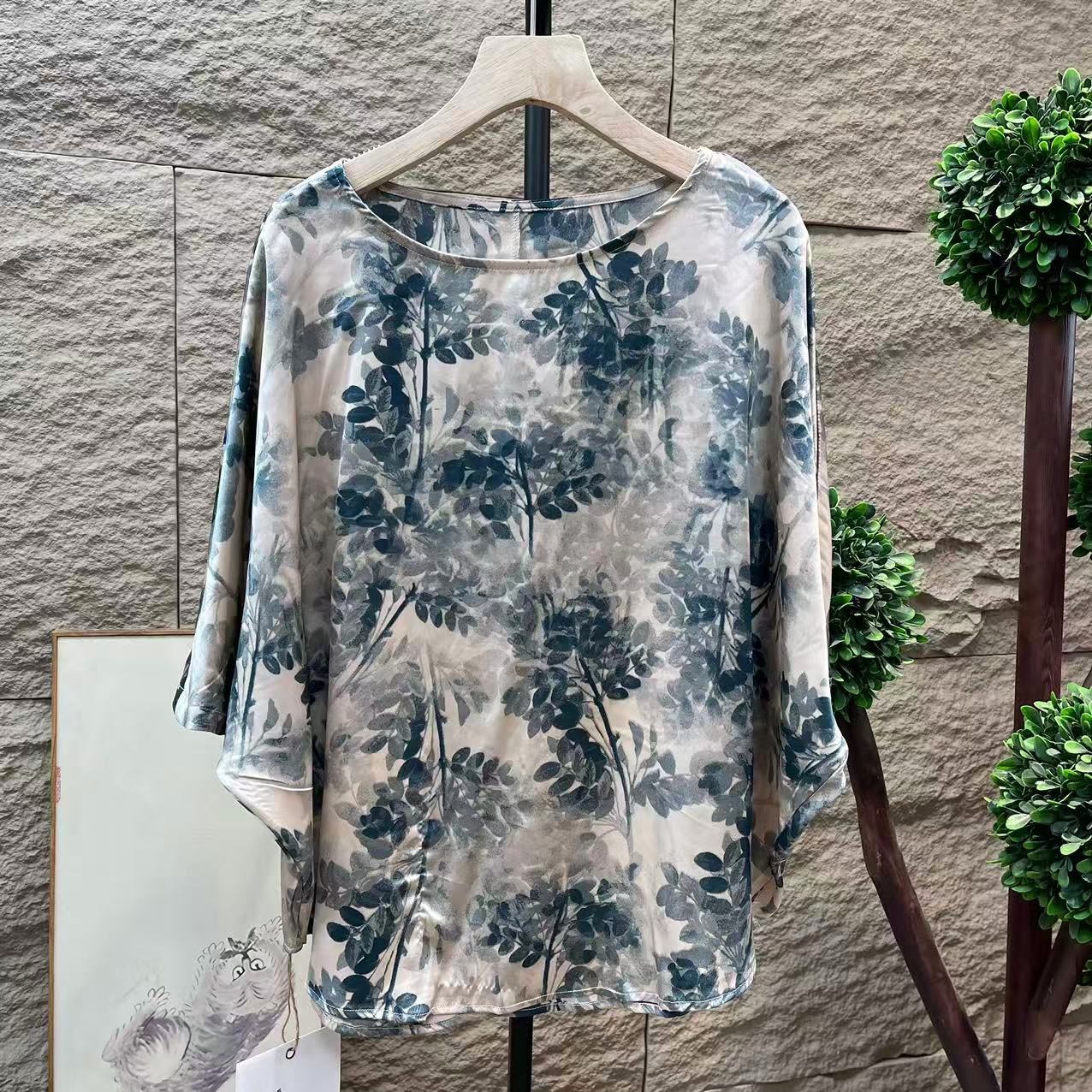 12612新款夏季优雅减龄花卉简约T恤