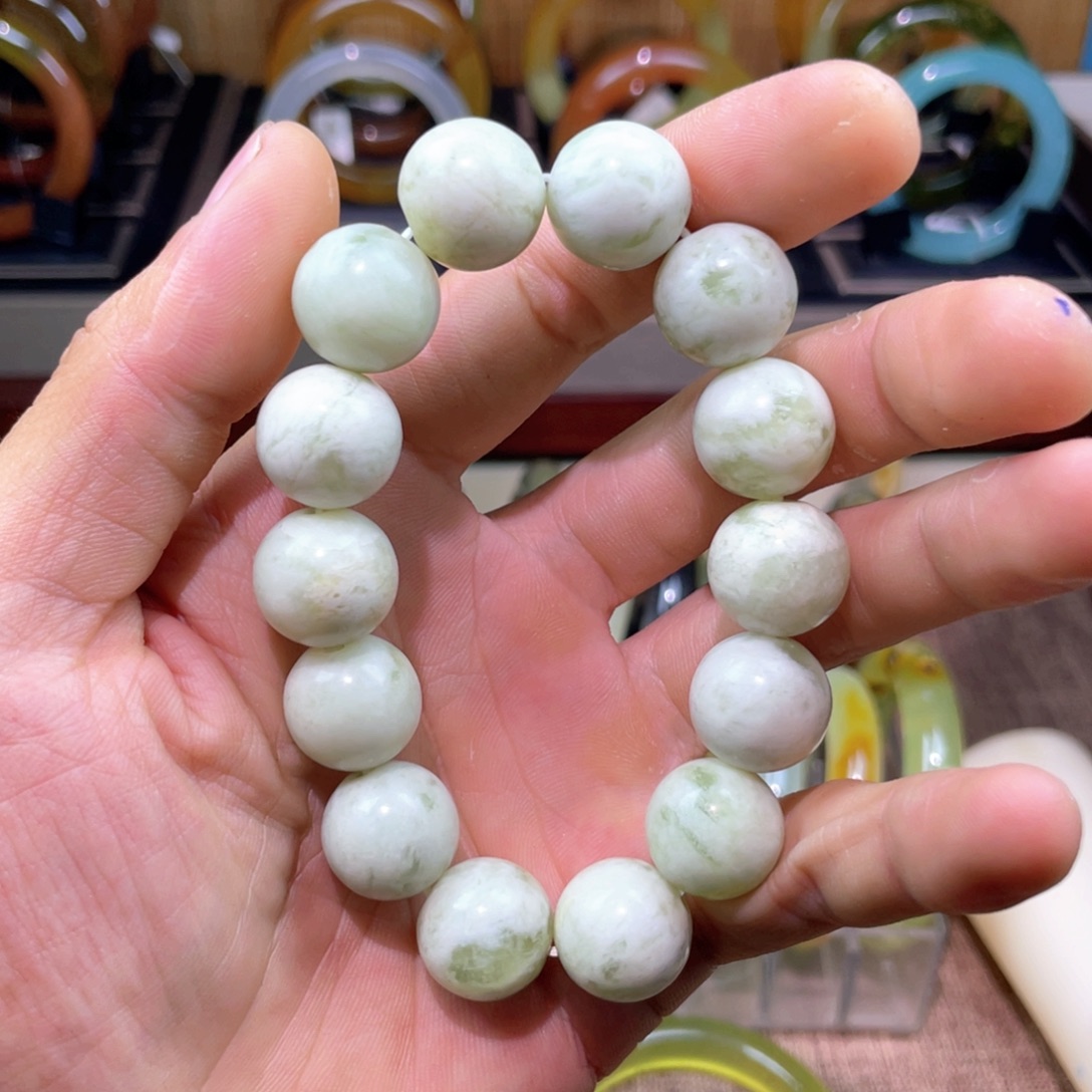 未镶嵌蛇纹石玉手串