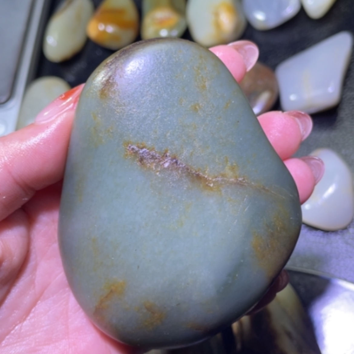 【闪购商品】颈饰未镶嵌和田玉