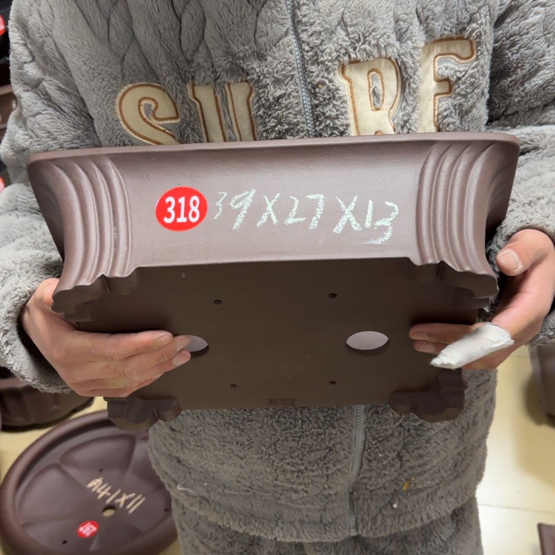 紫砂花盆呜呜呜呜