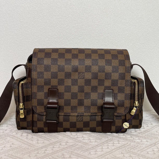 99新 LouisVuitton/路易威登 97新/5922时尚棕棋盘格双扣邮差包