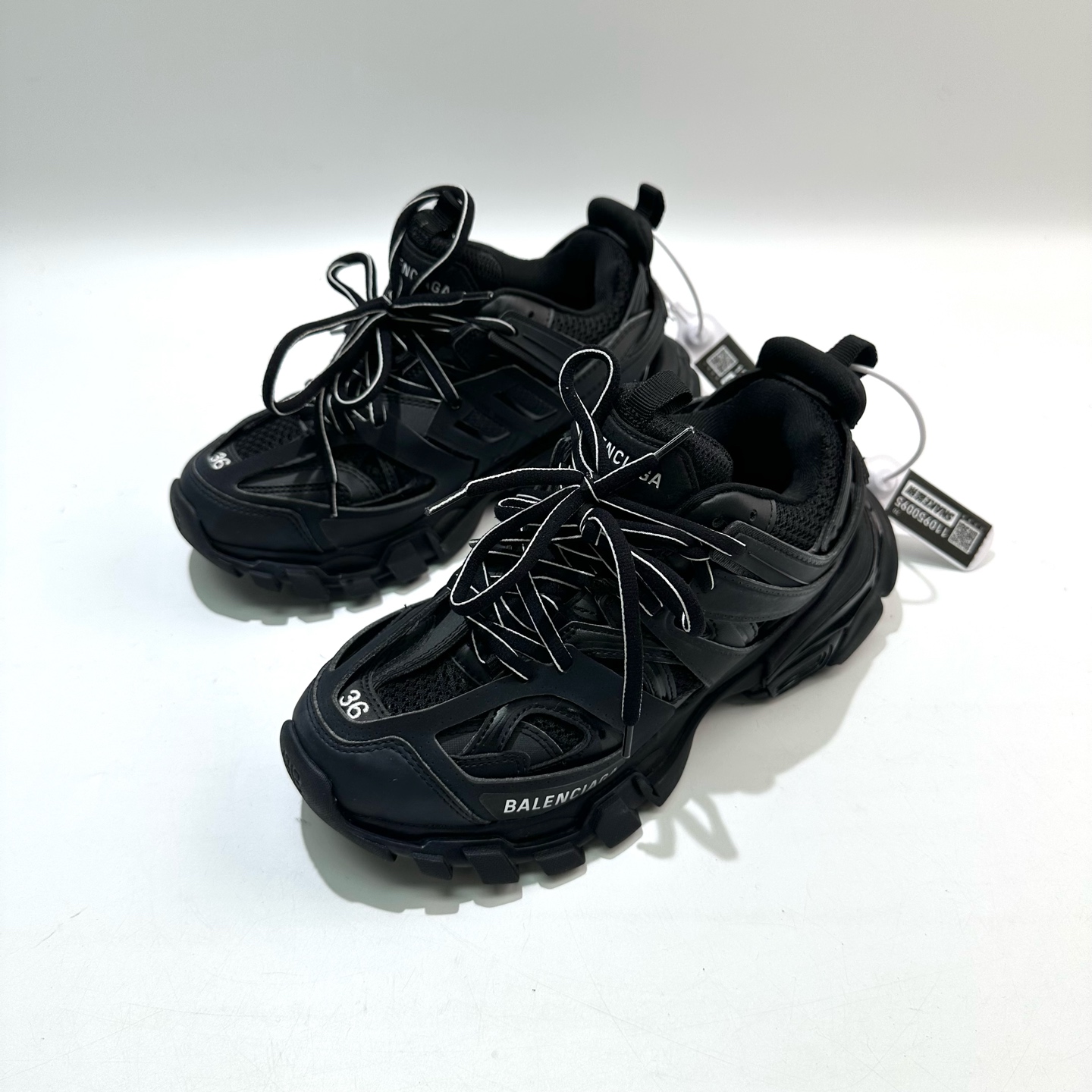99新 Balenciaga/巴黎世家 9 36码 黑色 track1.0老爹鞋bl0686