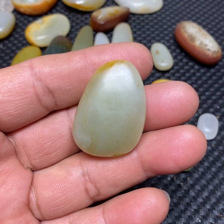 和田玉（白玉）珠宝奇石未镶嵌