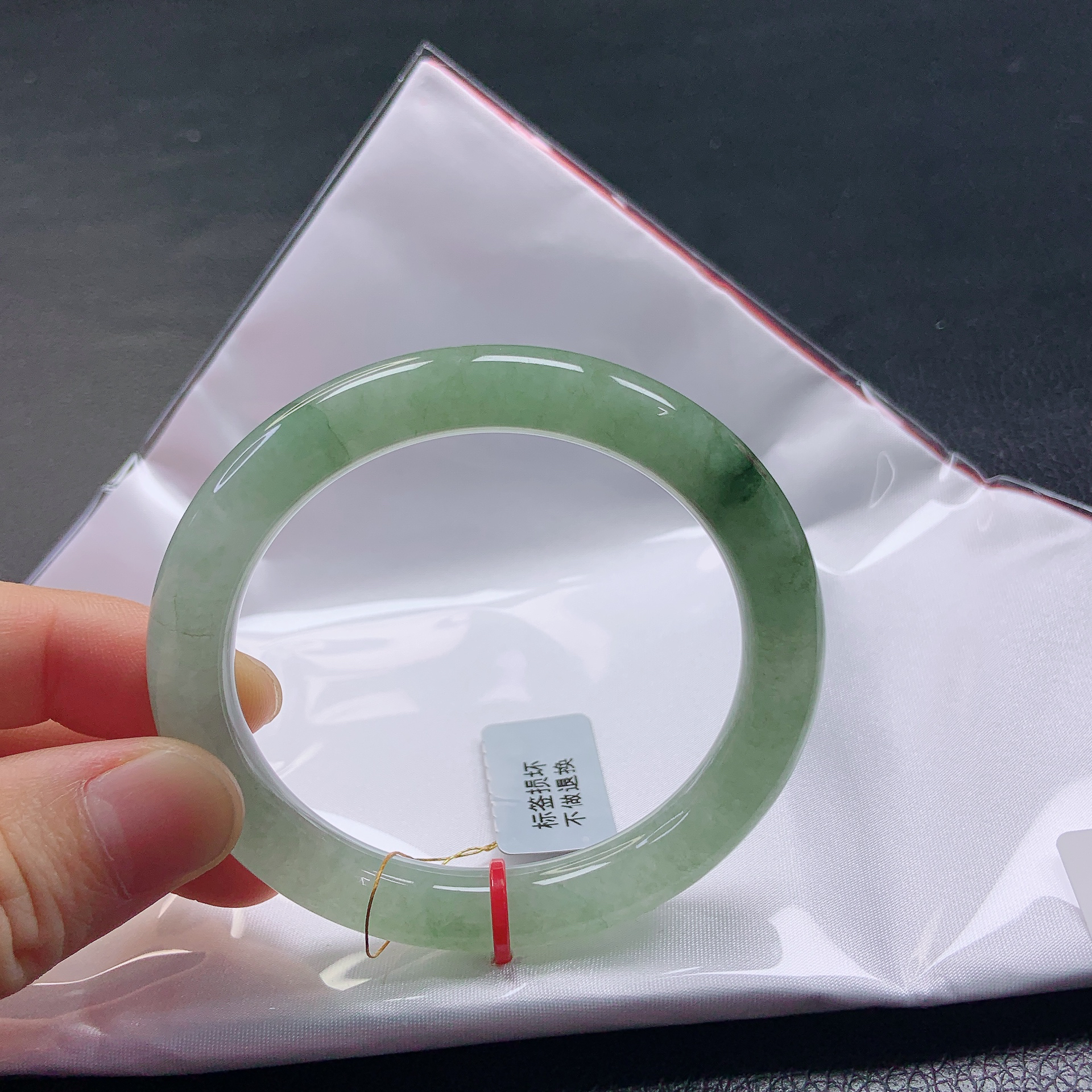 54➕圈口（圆镯）浅绿飘绿缅甸天然a货女款精美