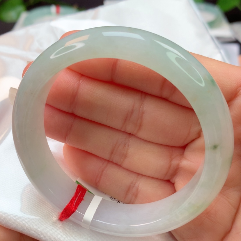 【闪购商品】翡翠手镯未镶嵌天然翡翠手镯