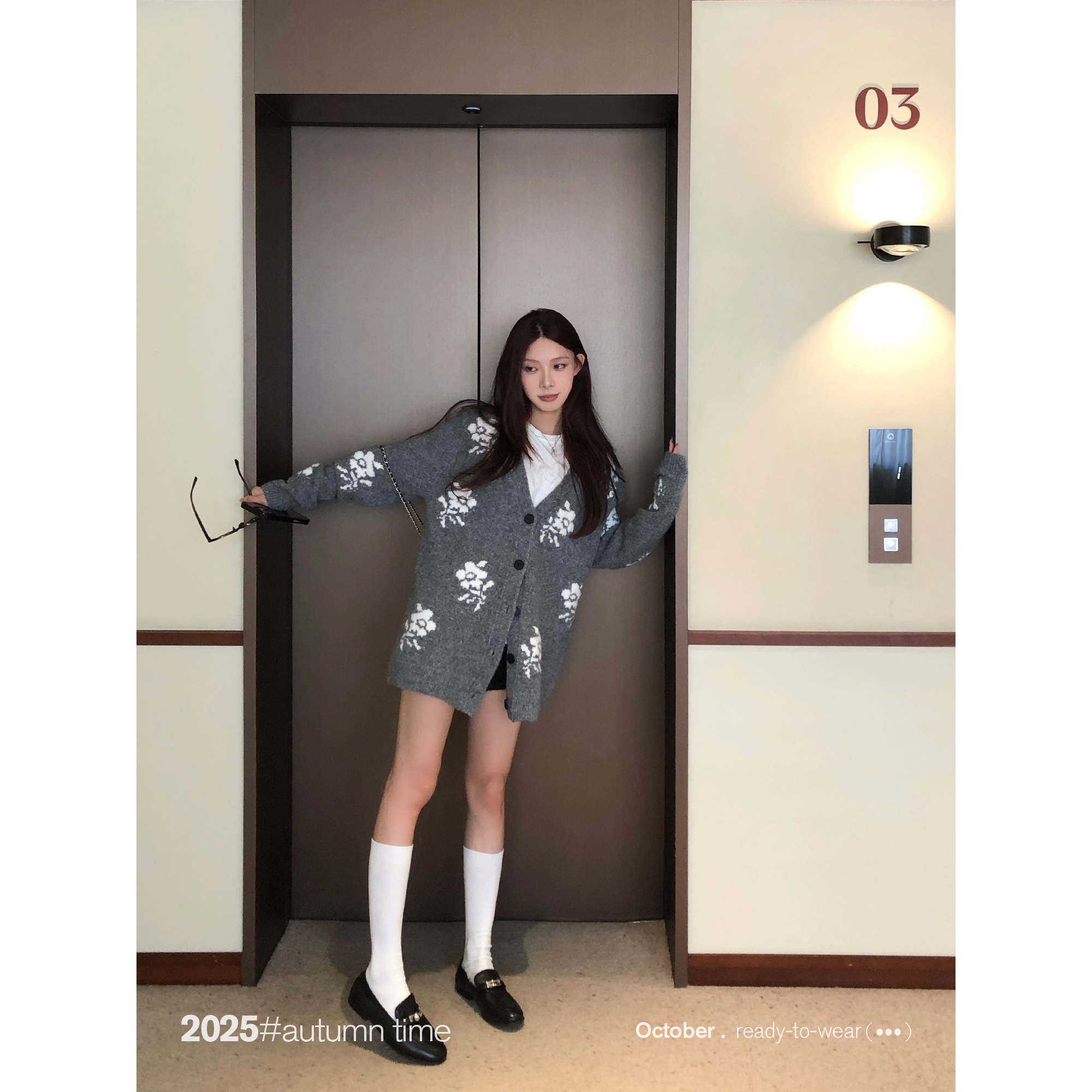 SUNONEONE 羊毛v领印花休闲宽松针织开衫女秋长袖毛衣外套H1489M