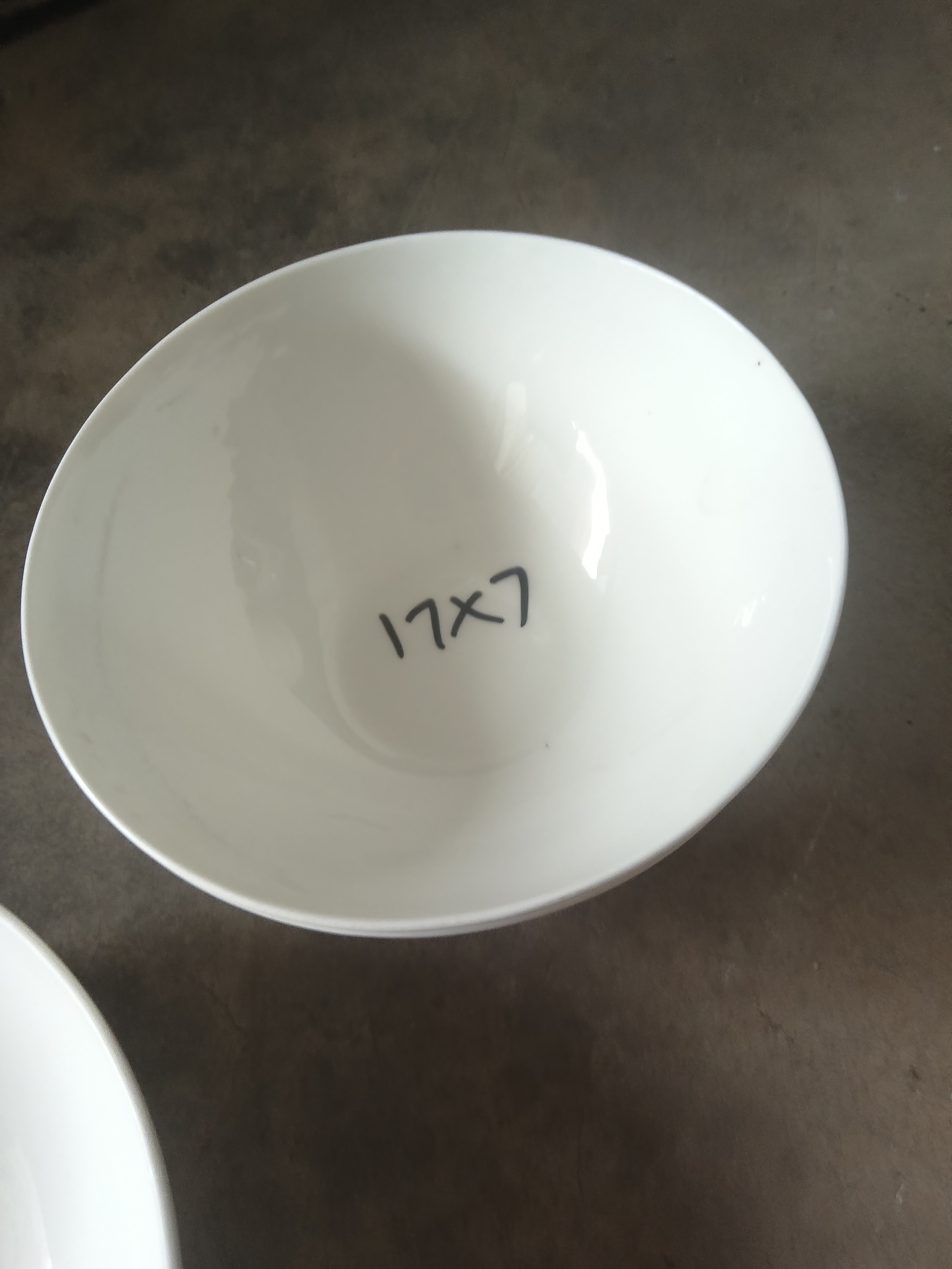 国营尾货骨瓷碗一对微瑕