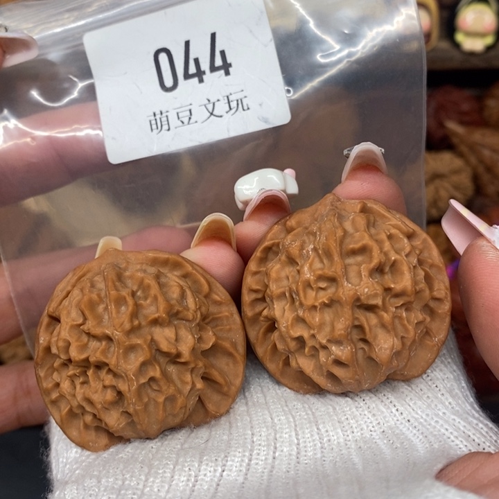 把件文玩核桃默认微瑕044红龙鳞纹39全品