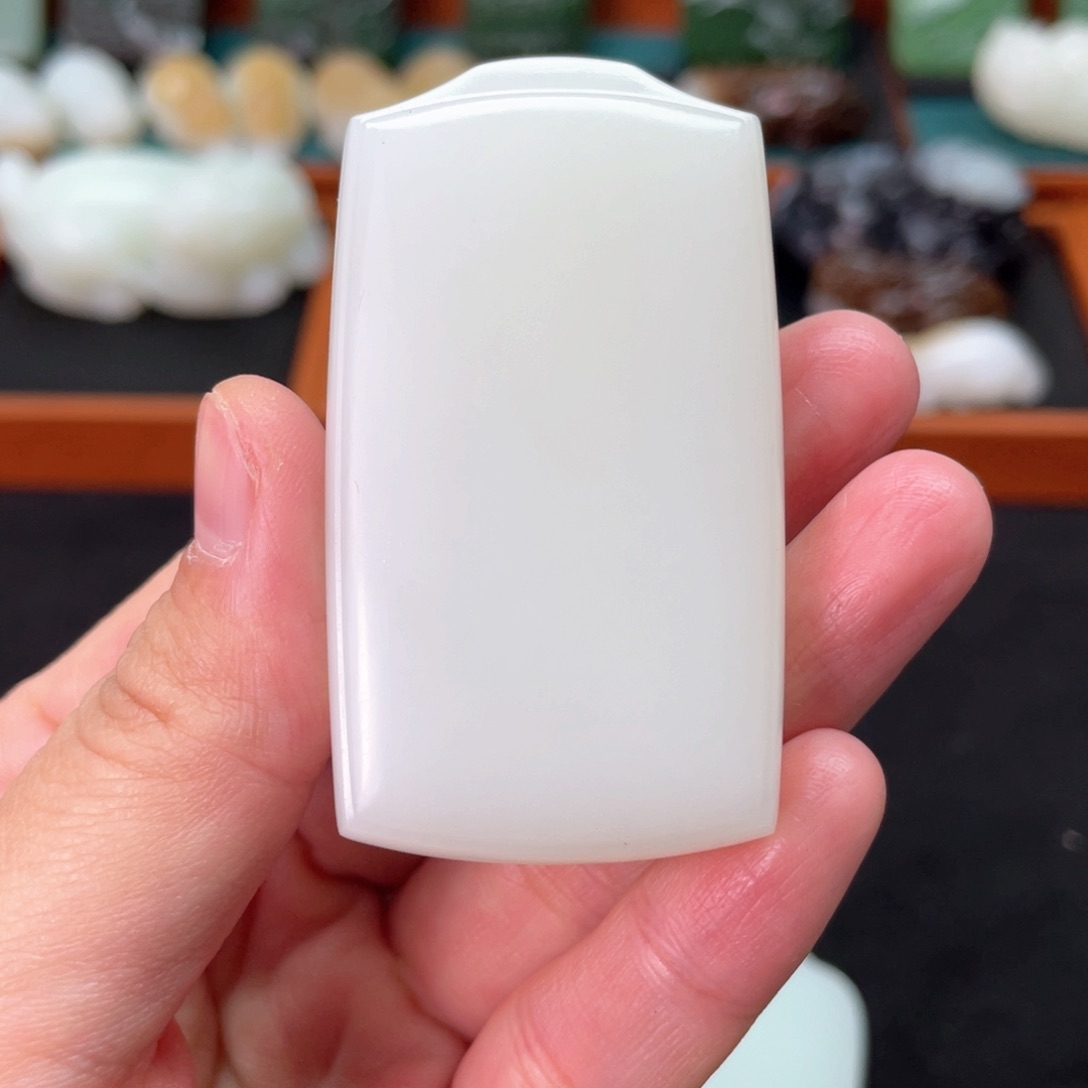 和田玉挂件未镶嵌