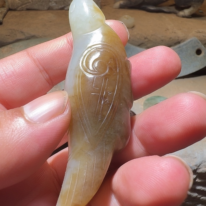 自***悟和田玉（糖玉）未镶嵌颈饰