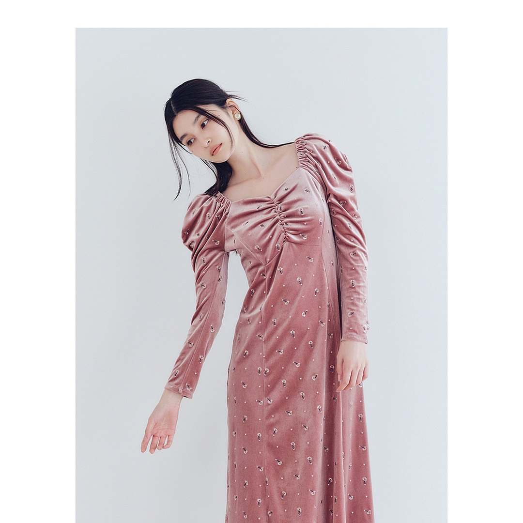 【MonTendre】秋季新款 L 洋气几何花卉刺绣设计感气质优雅连衣裙