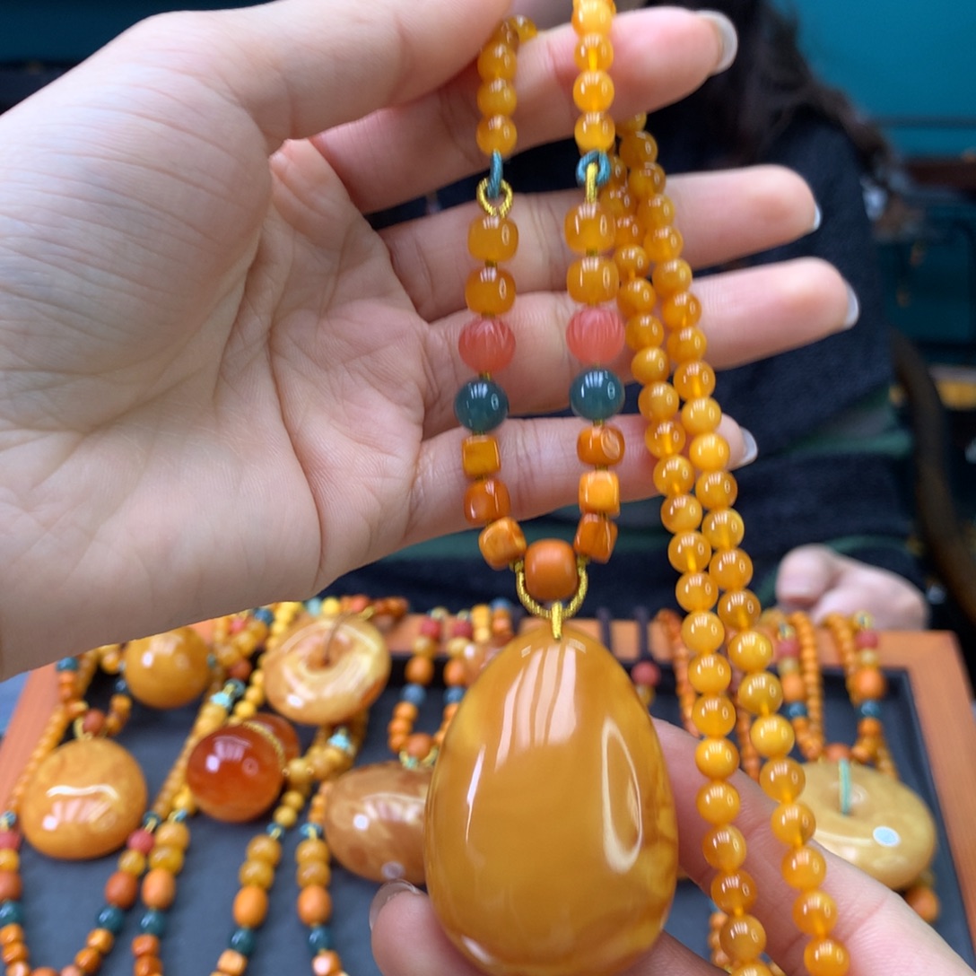 蜜蜡未镶嵌颈饰天然