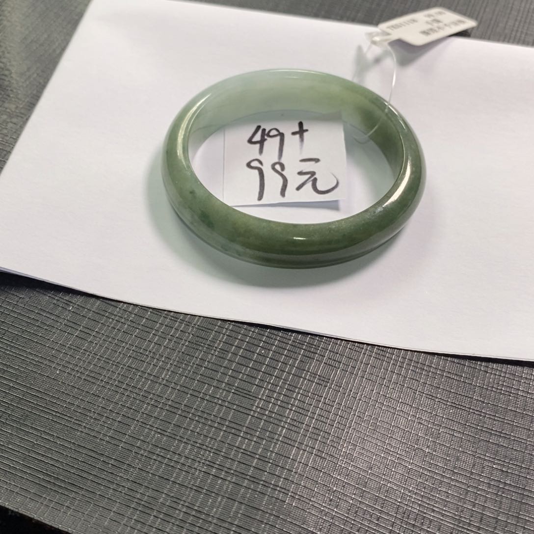 【闪购商品】未镶嵌手镯翡翠