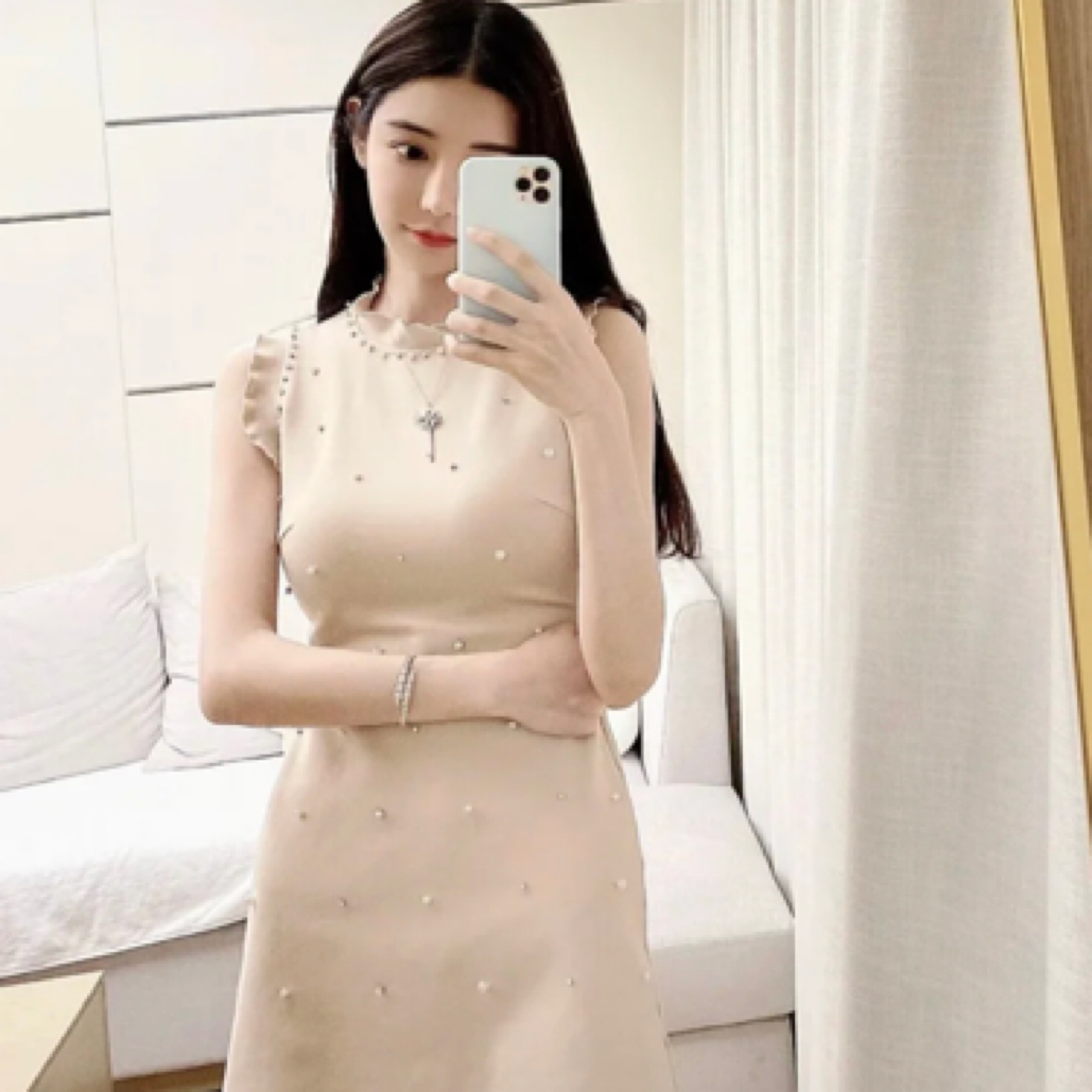 99新 MIU MIU/缪缪 WX109291/珍珠点缀露背连衣裙/38码