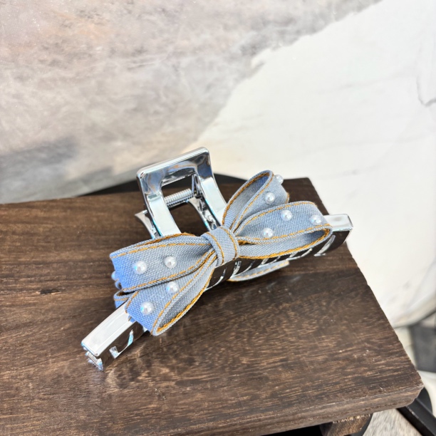 zz蝴蝶结抓夹FJ1357