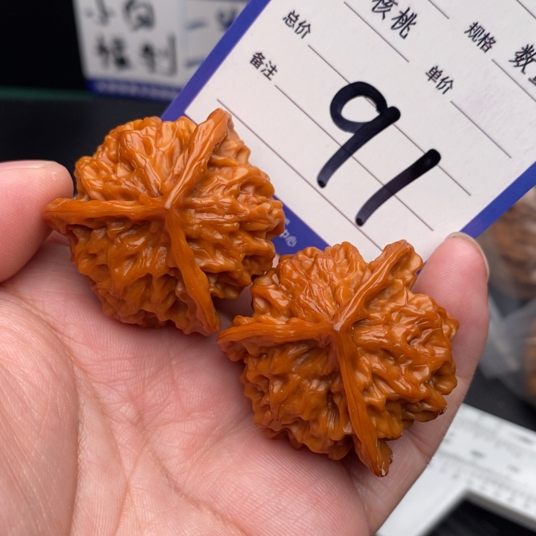 把件桃核盘山38左右三棱