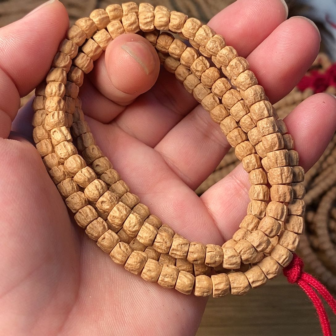 【闪购商品】吊坠柏香籽/百香籽