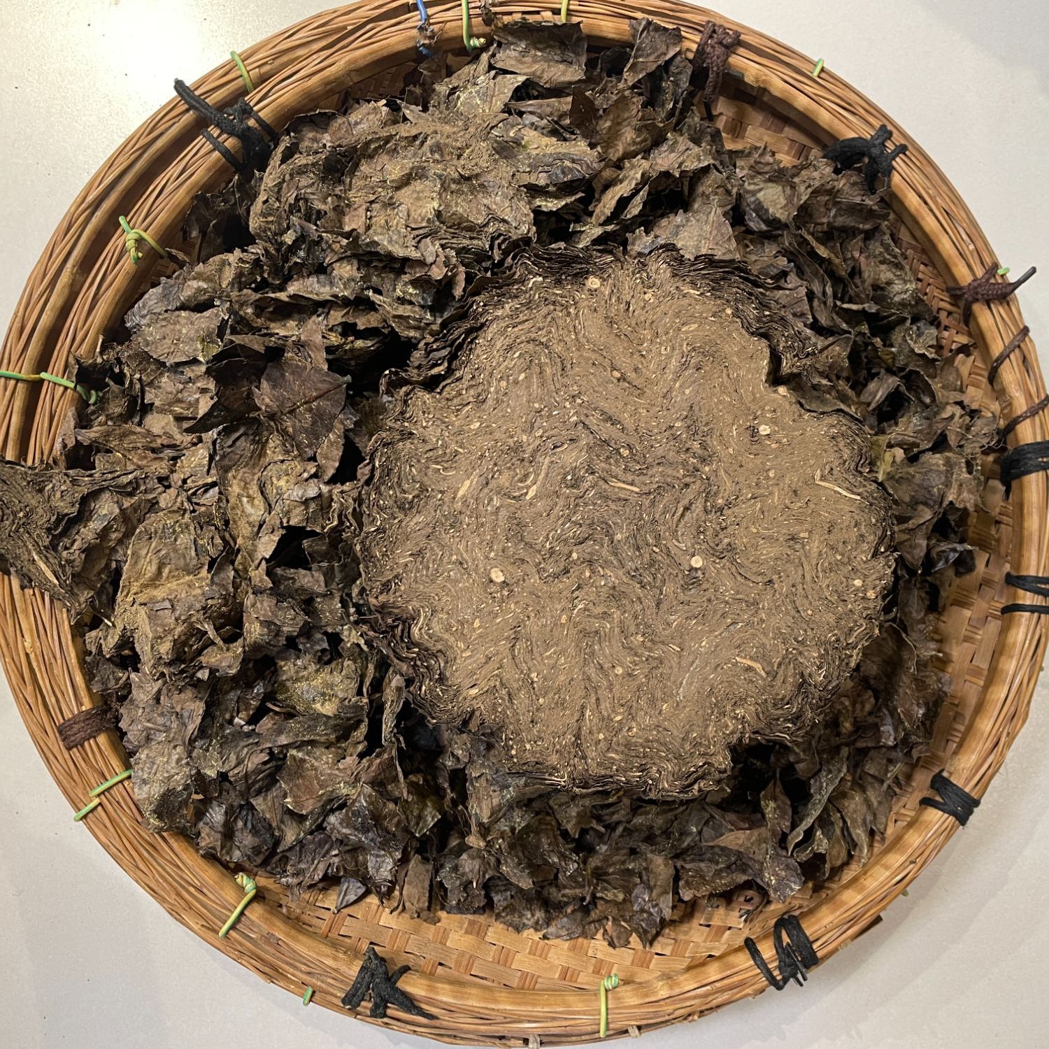湖南老字号安化黑茶永泰福2015年古茶市华茶园全火焙春茶千两品鉴